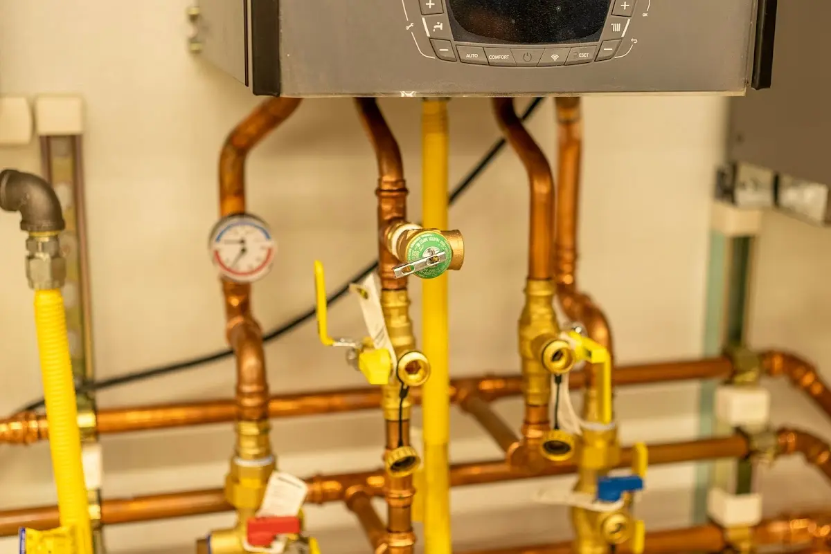 Licensed technician providing Emergency Plumbing for a homeowner in Richmond Heights